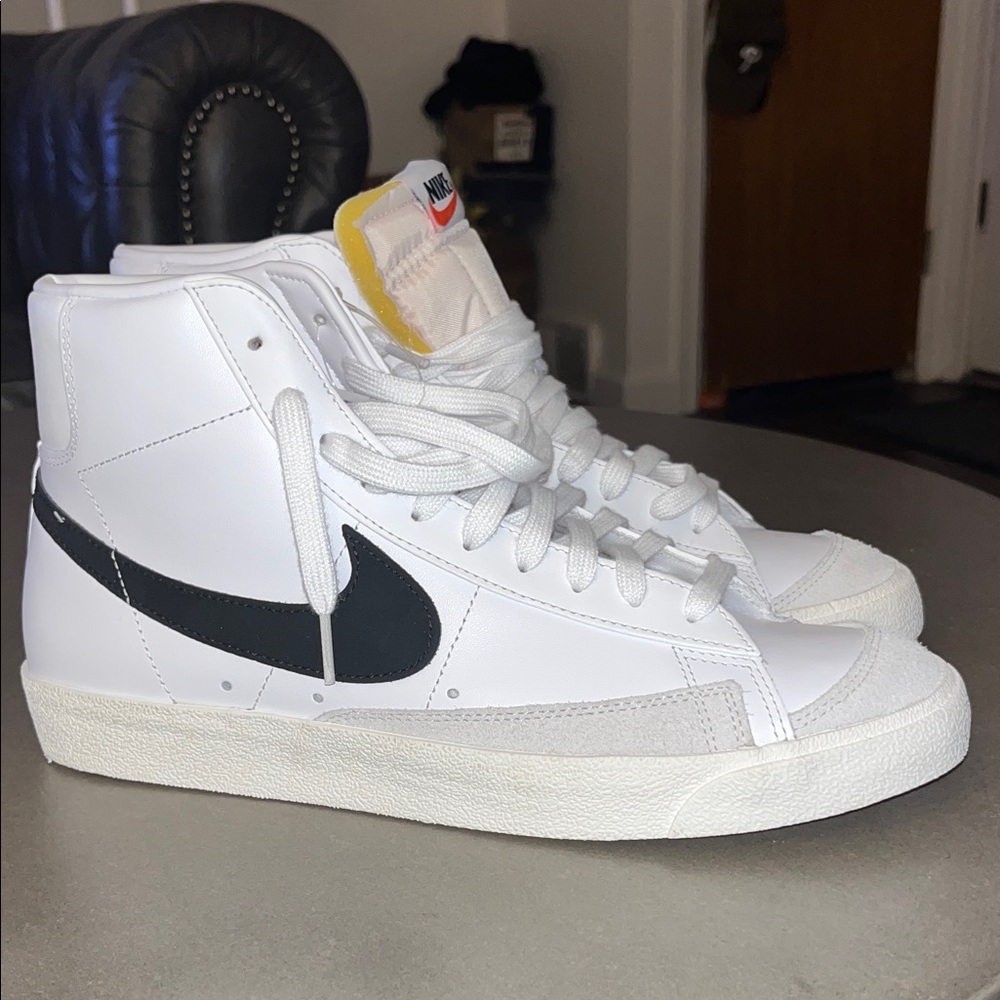 Nike Men's White and Black High-Top Sneakers